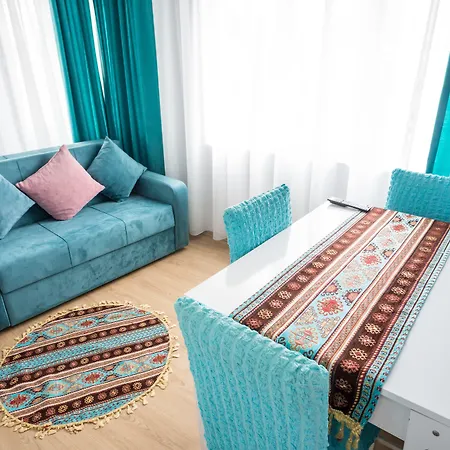 Lägenhetshotell House 4*