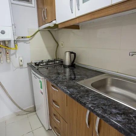 Aparthotel House 4*