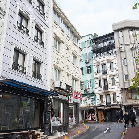 Lejlighedshotel House 4*